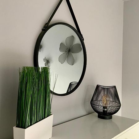 Le Fonctionnel - Grande Terrasse En Plein Centre ! Apartment Кастелно-льо-Ле Екстериор снимка