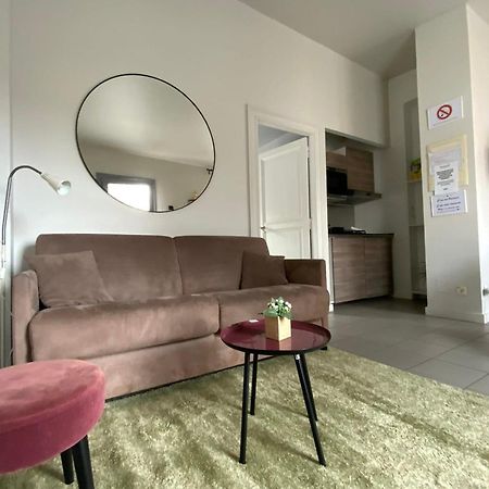 Le Fonctionnel - Grande Terrasse En Plein Centre ! Apartment Кастелно-льо-Ле Екстериор снимка