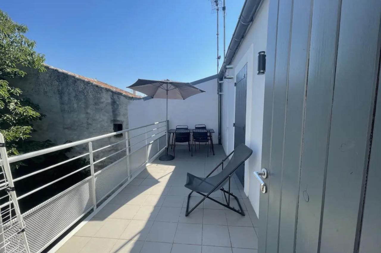 Le Fonctionnel - Grande Terrasse En Plein Centre ! Apartment Кастелно-льо-Ле Екстериор снимка
